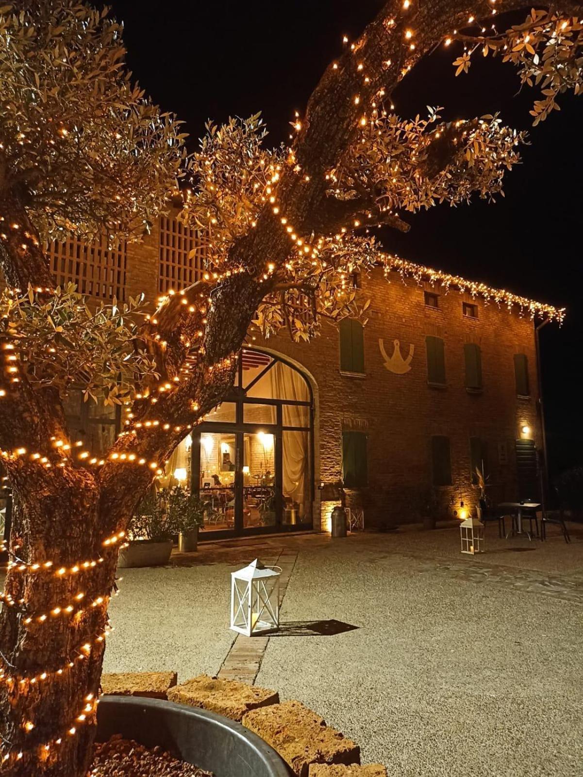 Bed and Breakfast Locanda Corte Ruspecchio Quattro Castella Exterior foto